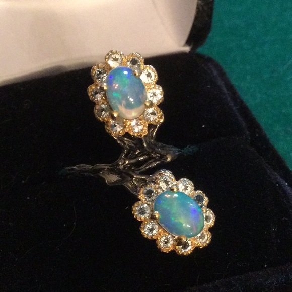 Exquisite Genuine Fiery Opal Ring - Picture 2 of 12